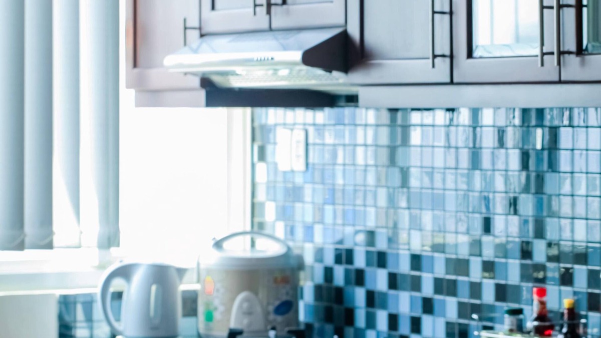 Downtown Ho Chi Minh City Apartment | Viet Apartment - 2 BRs behind Bui Vien Street
