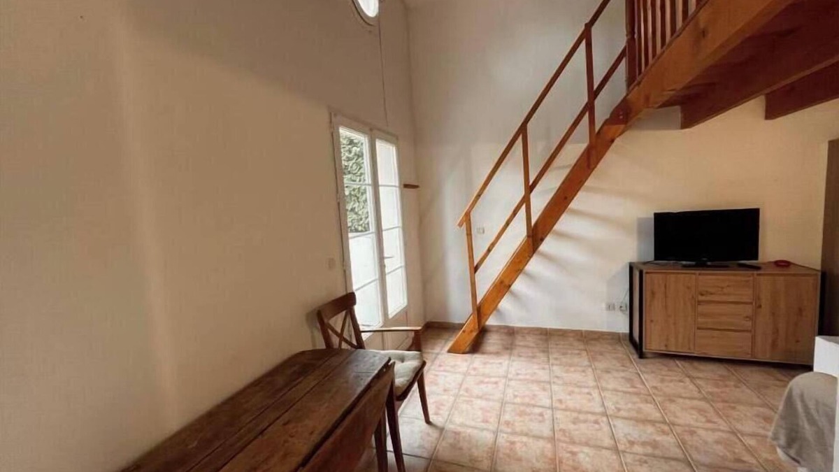 Venelles Apartment | Vieux Cabassols Aix en provence