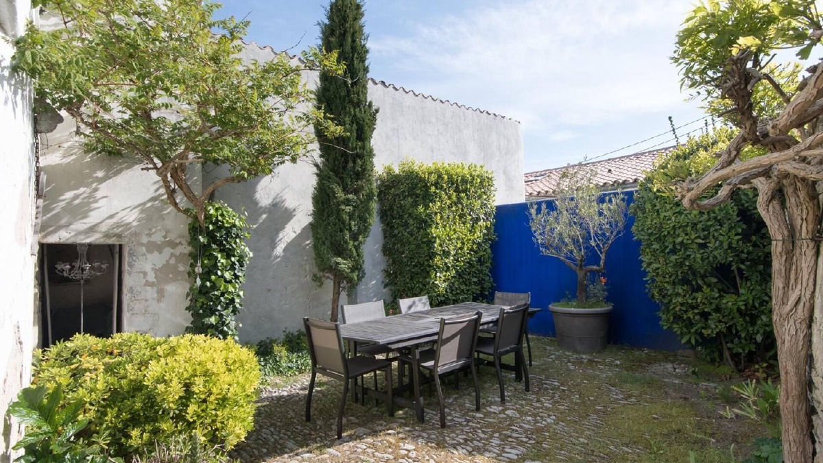 La Couarde-sur-Mer Apartment | VIEUX PORCHE House .