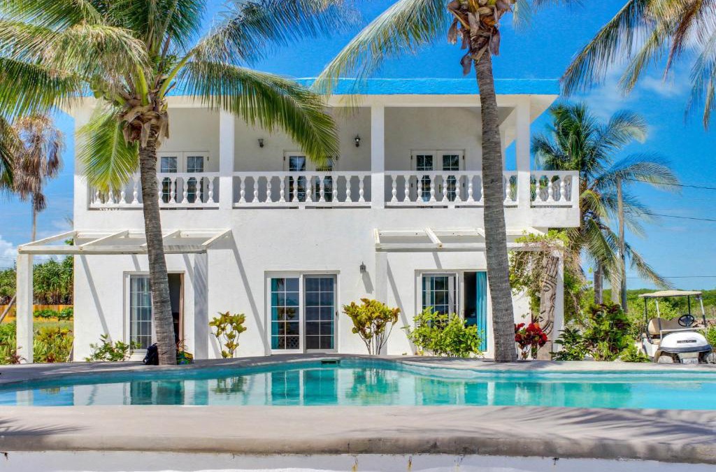 Boca Ciega Villa | View the Blue Whole House Gold Standard Certified