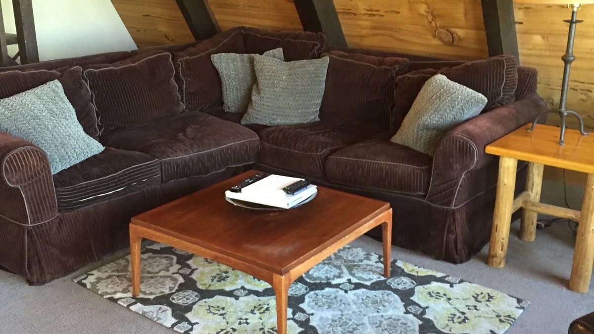 Comstock Acres House | Views, Pet Friendly, Walk to Tahoe City and Trails