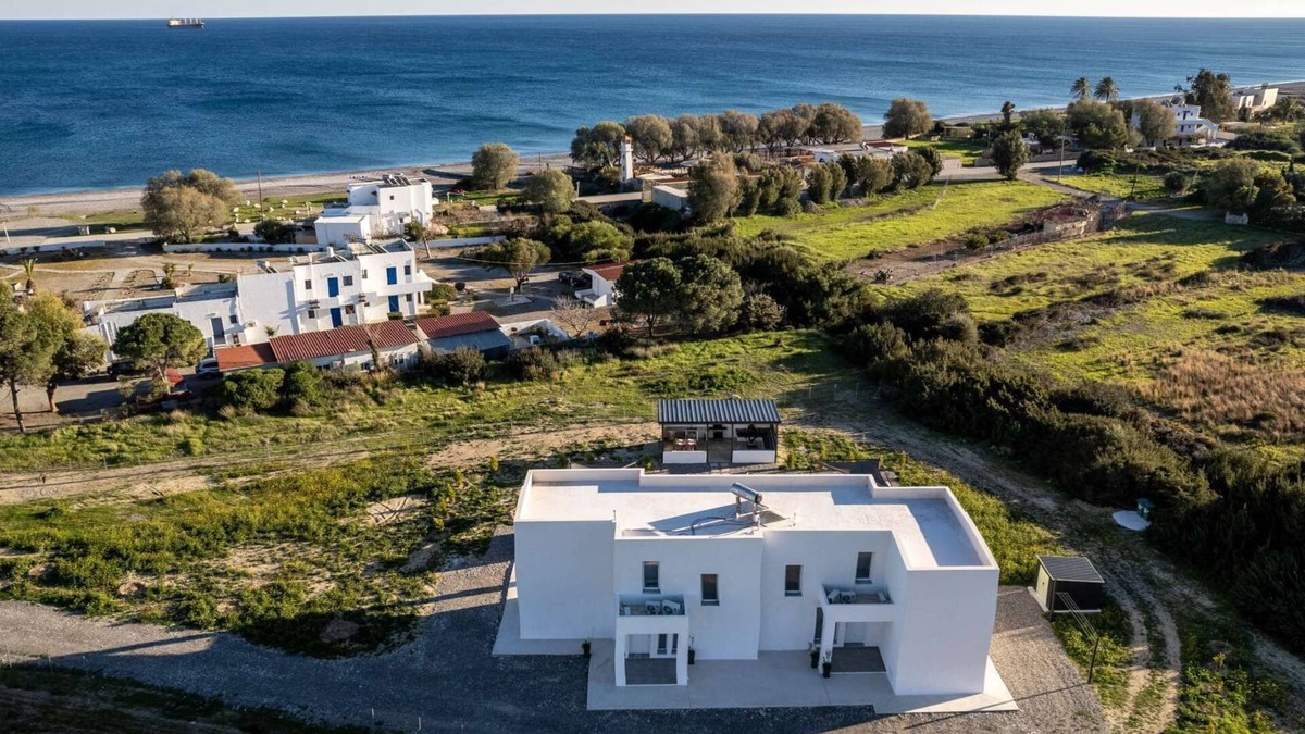 Kiotari Villa | Vigla Kiotari - a stunning villa ideally situated next to the magnificent Kiotari Beach.