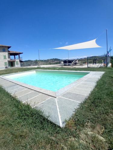 Costigliole d'Asti House | Vignot & Wine