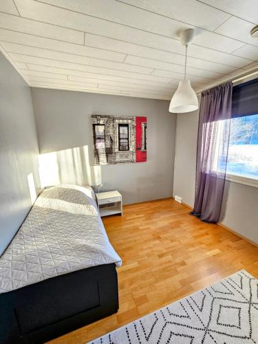Kerava House | Viihtyisä huone