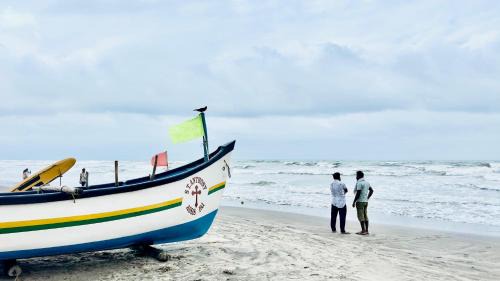 Arambol Hotel | Viik wellness inn -3 Star Resort in Arambol Beach