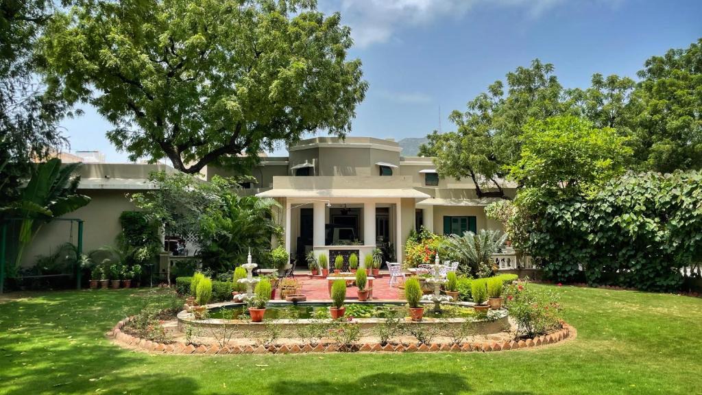 Ajmer House | Vijai Mahal - A Colonial Homestay
