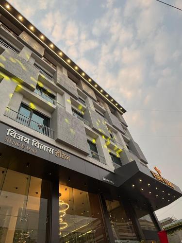 Jalna Hotel | Vijay Vilas Hotel