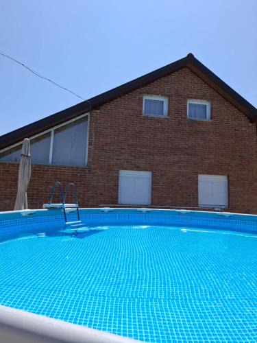 Mladenovac House | VIKENDICA GARAŠKI KUTAK