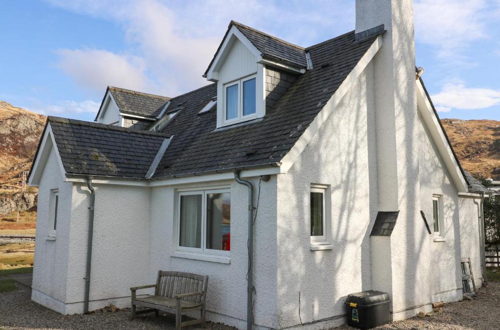 Glenuig House | Viking Cottage