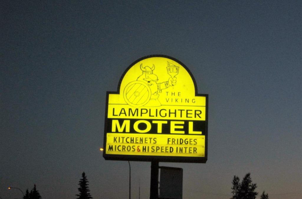 Viking Hotel | Viking Lamplighter Motel