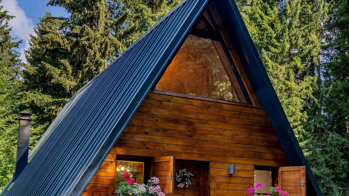 Kopaonik Ski Chalet | VIKTORIJA CHALET IN THE HEART OF MOUNT KOPAONIK