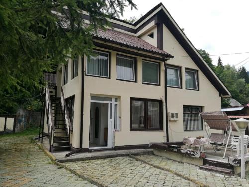 Voineasa Cabin | Vilă în Voineasa - Vâlcea