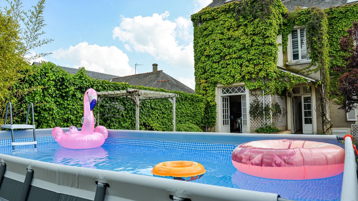 Chateau-Gontier Villa | Villa Château Gontier