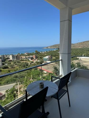 Qeparo House | Vila Alexandros