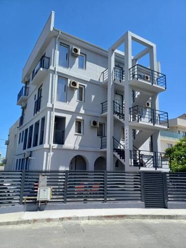 Jibert House | Vila Arkade Mamaia Nord