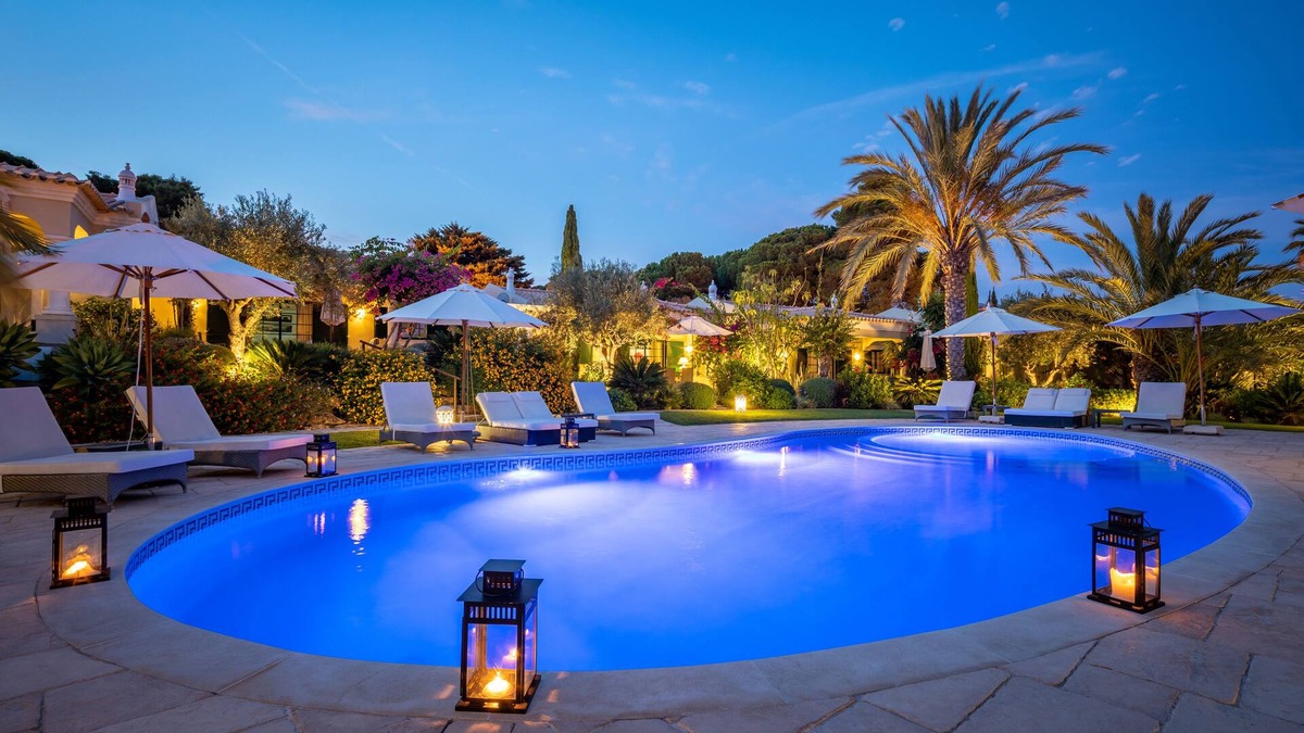 Branqueira Villa | Vila Balaia - Luxury Boutique Villas