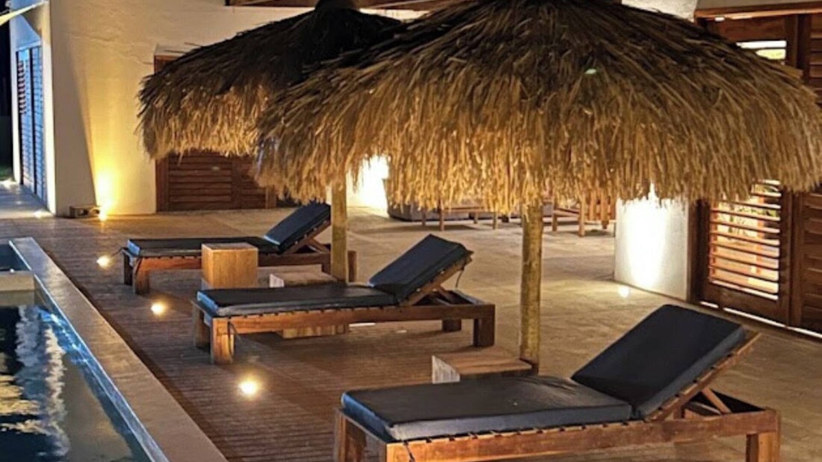 Ponta do Mel House | Vila Kalani - Surrounded by nature with private beach