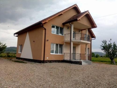 Cristestii Ciceiului House | Vila Lorin