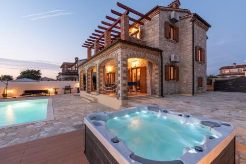 Cabrunici Villa | Vila Majda