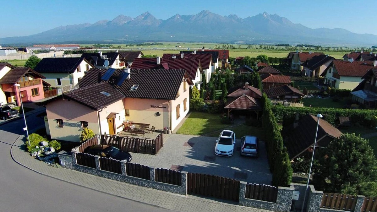 Poprad-Velka House | Vila Martina