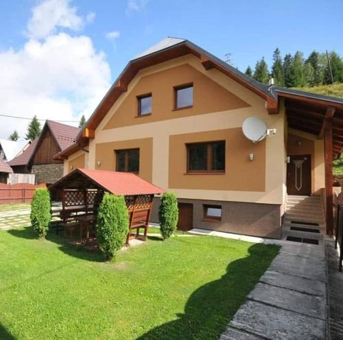 Zdiar House | Vilka Stefi
