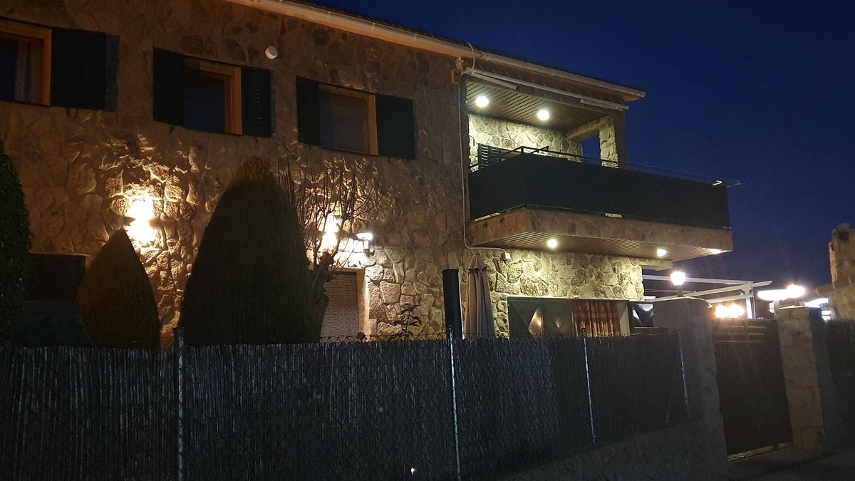 Santa Maria de la Alameda Cottage | VILLA MARÍN