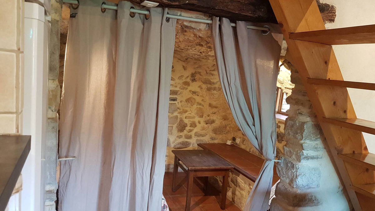 Saint-Sauveur-de-Cruzieres House | Village house and garden, breathtaking view