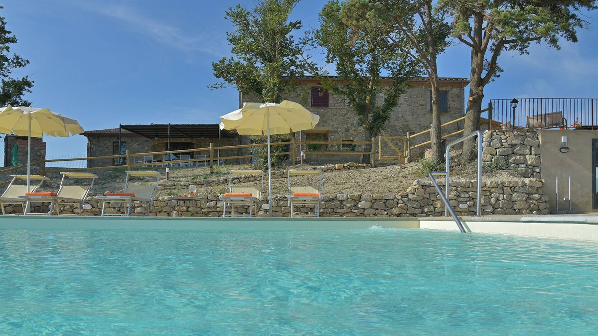 Bibbona Villa | Villa Noccioleto by Fantasia Villas