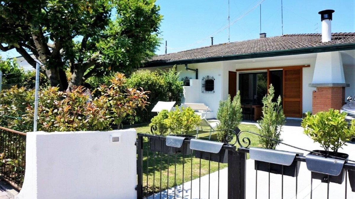 Porto Santa Margherita Villa | Villa in Caorle near Spiaggia Tartaruga
