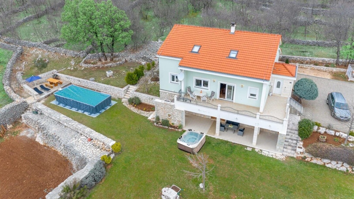 Svib Villa | Villa Čelinka in Cista Provo