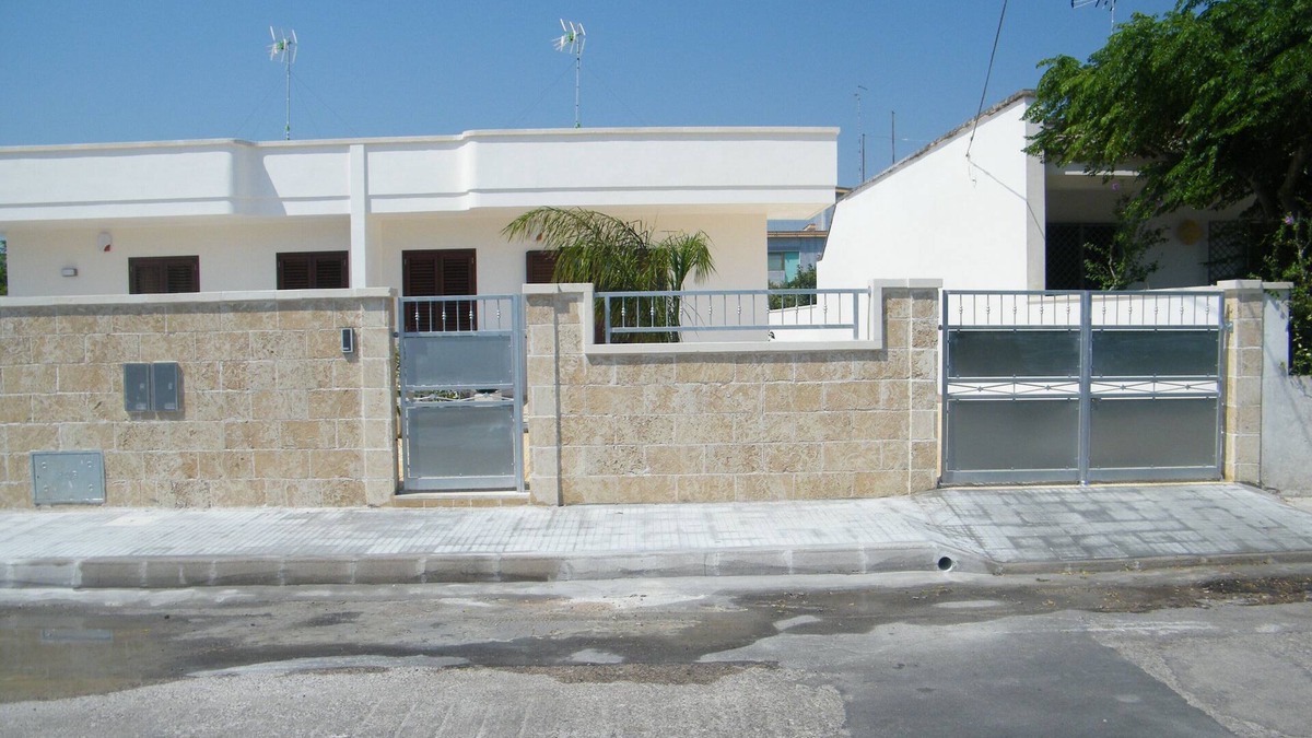 Torre Specchia Ruggeri Villa | VILLA 100 METERS FROM THE BEACH
