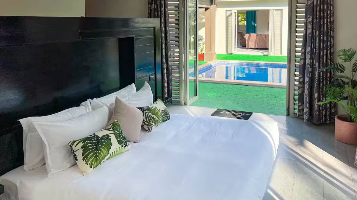 Nadi Villa | Villa 118 - 4BR Private Villa - Private Pool - 5mins to Airport