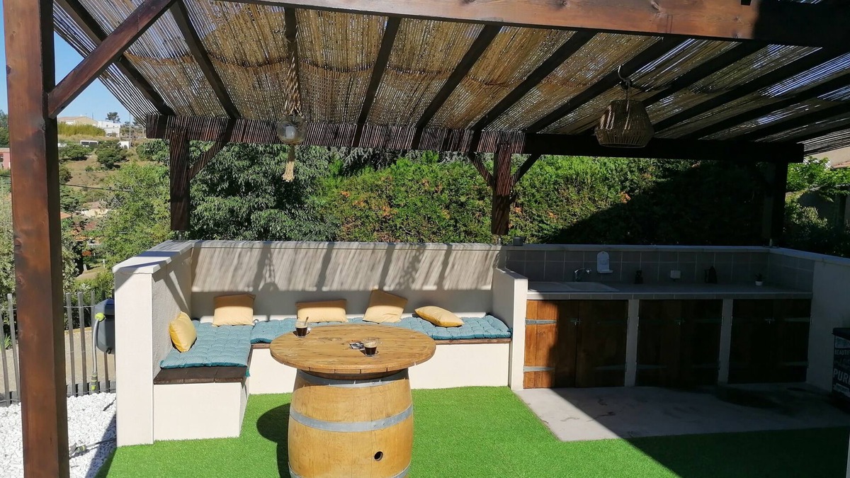 Laurens Villa | Villa 150m² with swimming pool, not overlooked, quiet