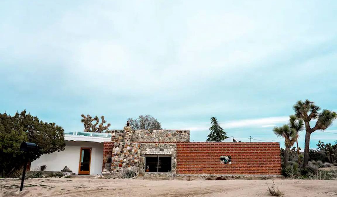 Yucca Valley Villa | Villa ∙ 2 bedrooms ∙ 4 guests