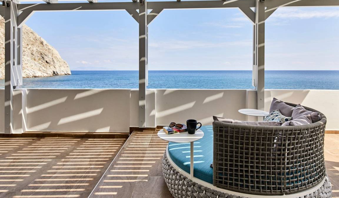 Perissa Villa | Villa ∙ 2 bedrooms ∙ 6 guests