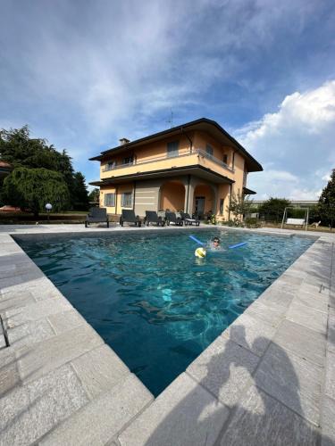Cassano d'Adda Apartment | Villa 2
