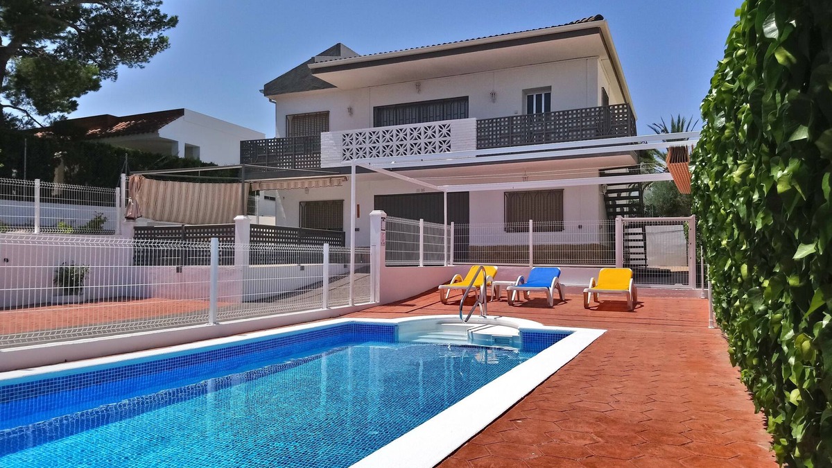 L'Ampolla Villa | VILLA 200 METERS FROM THE BEACH + 5 BEDROOMS (WITH AIR COND.) + PRIVATE POOL
