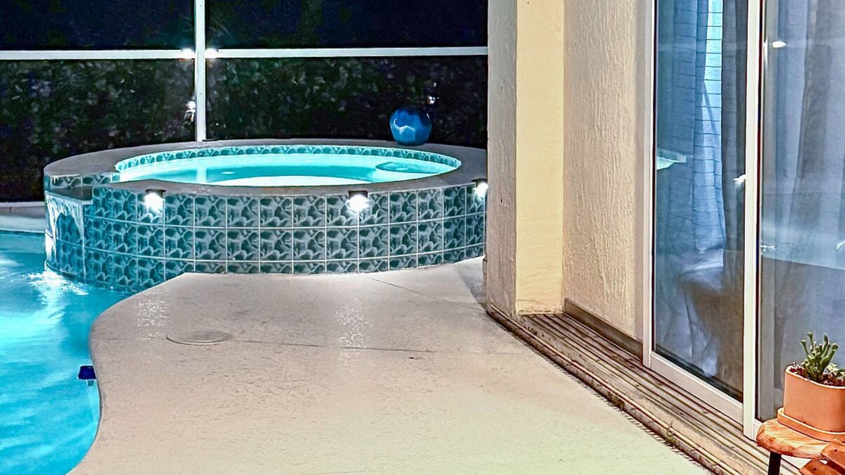 Port Charlotte Villa | Villa 3.5Br-4Bth 2025 Renovated Luxury Waterfront-dock North Port-Port Charlotte
