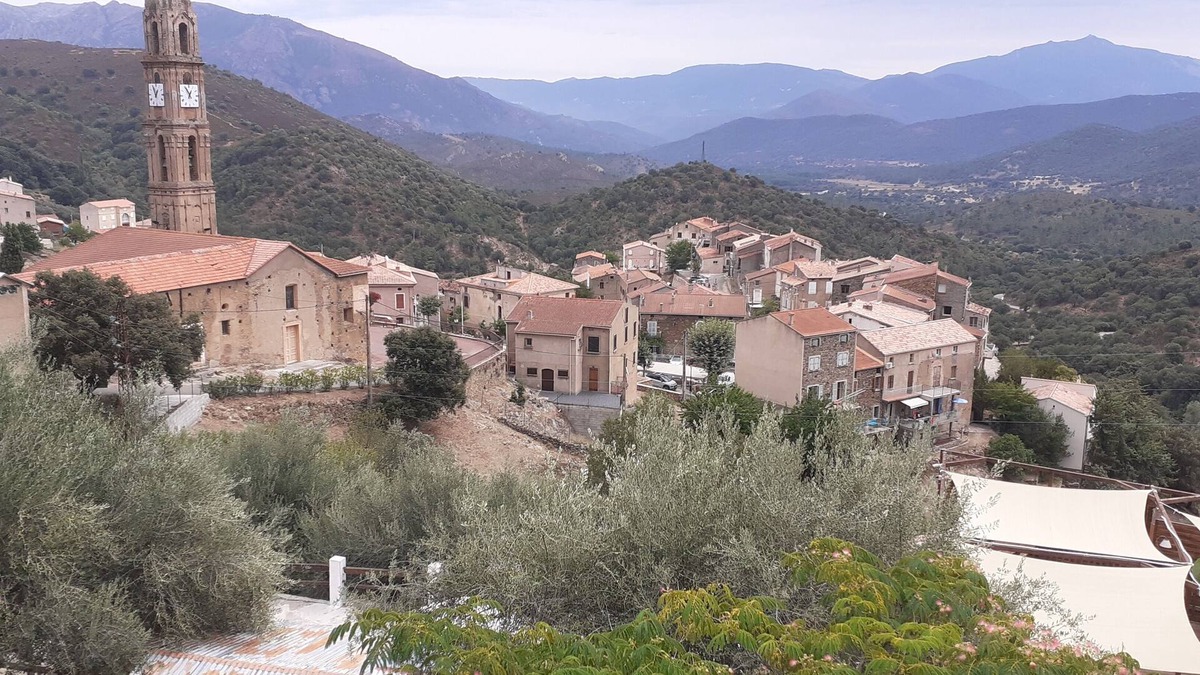 Moltifao House | Villa 4 persons l'aghia village view, quiet, 2 bedrooms, terrace