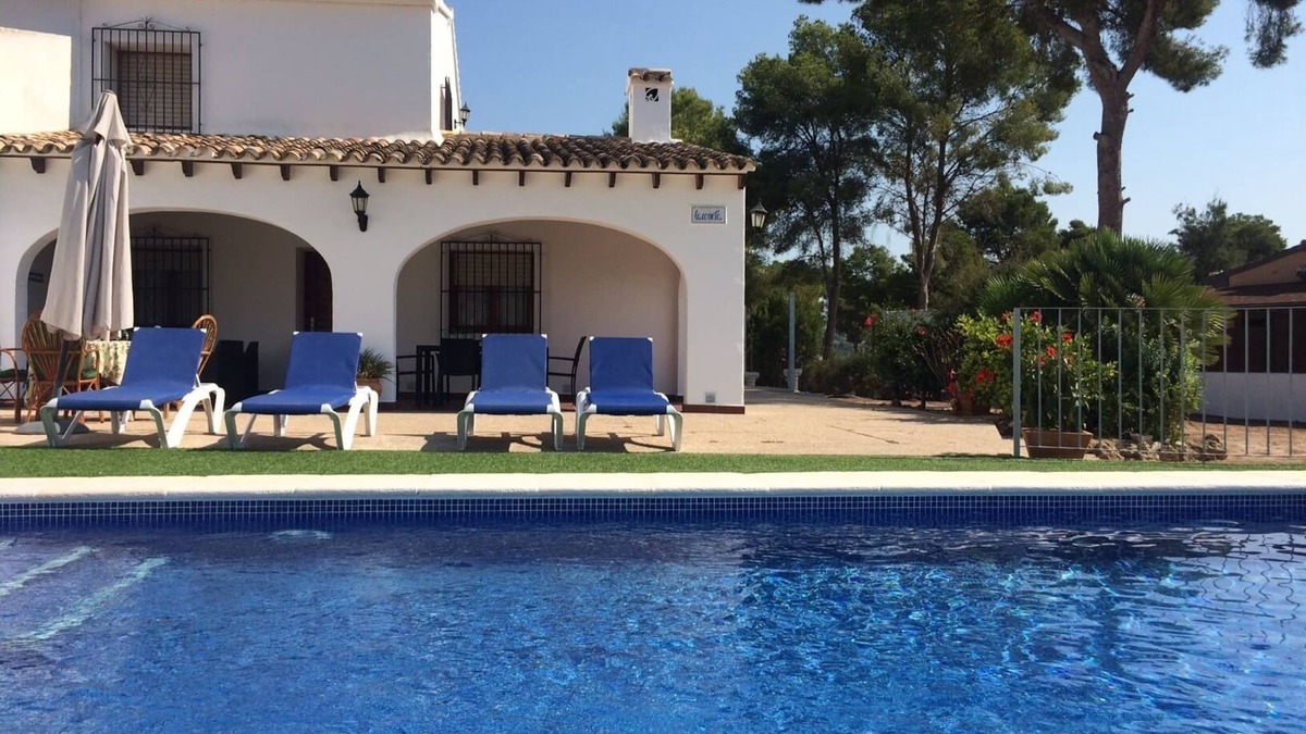 Moraira Villa | Villa 500m from the beach. Private pool.