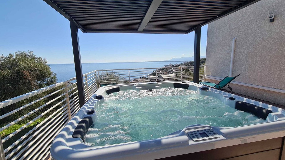 Pietranera Villa | Villa 75 m2 Jacuzzi