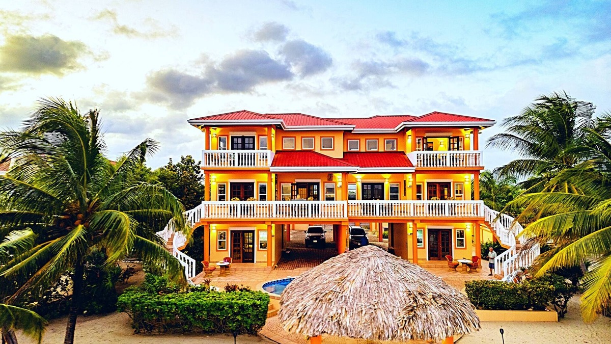Plantation Villa | Villa 99-Octopus/Safari-Beachfront-Pool-3 Bedroom