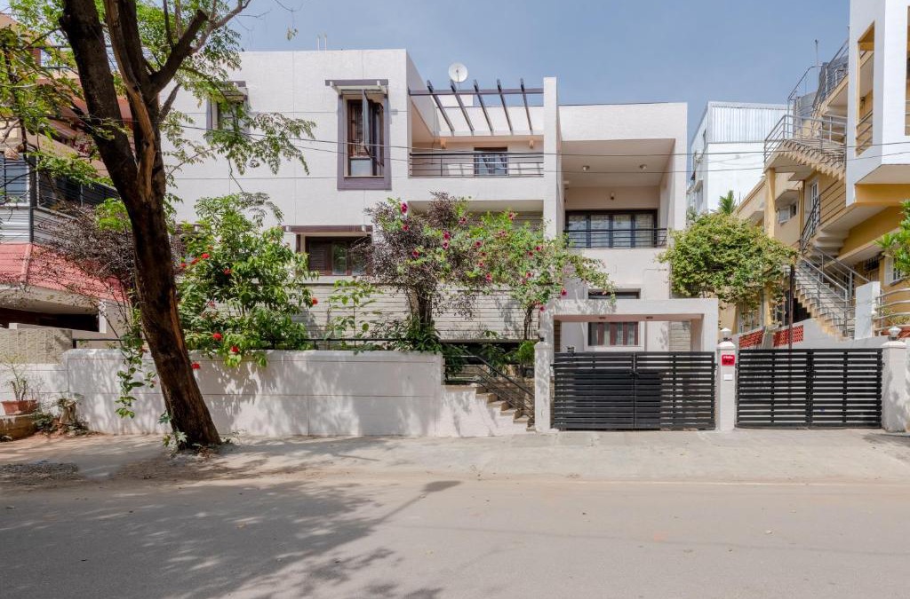 HSR Layout House | Villa 9C by Revkeys