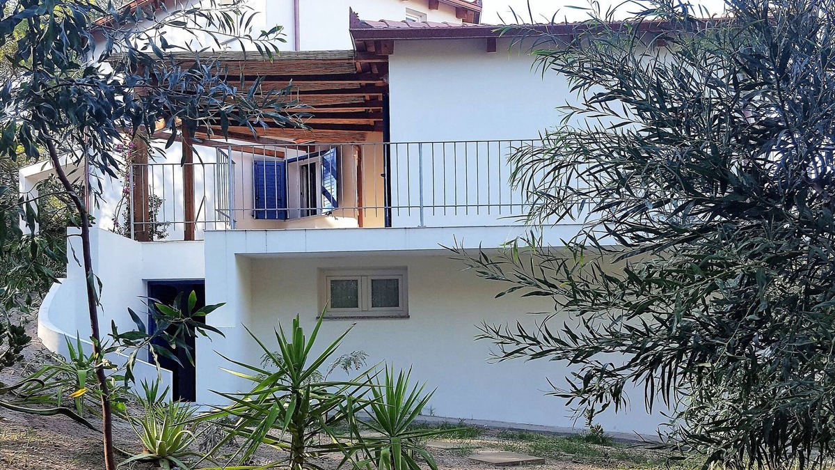 San Pietro a Mare Villa | Villa a few steps from the sea in complete relaxation, between Alghero and Olbia, Sardinia