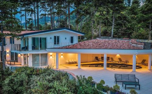 Tremosine Villa | Villa Abetaia With Pool