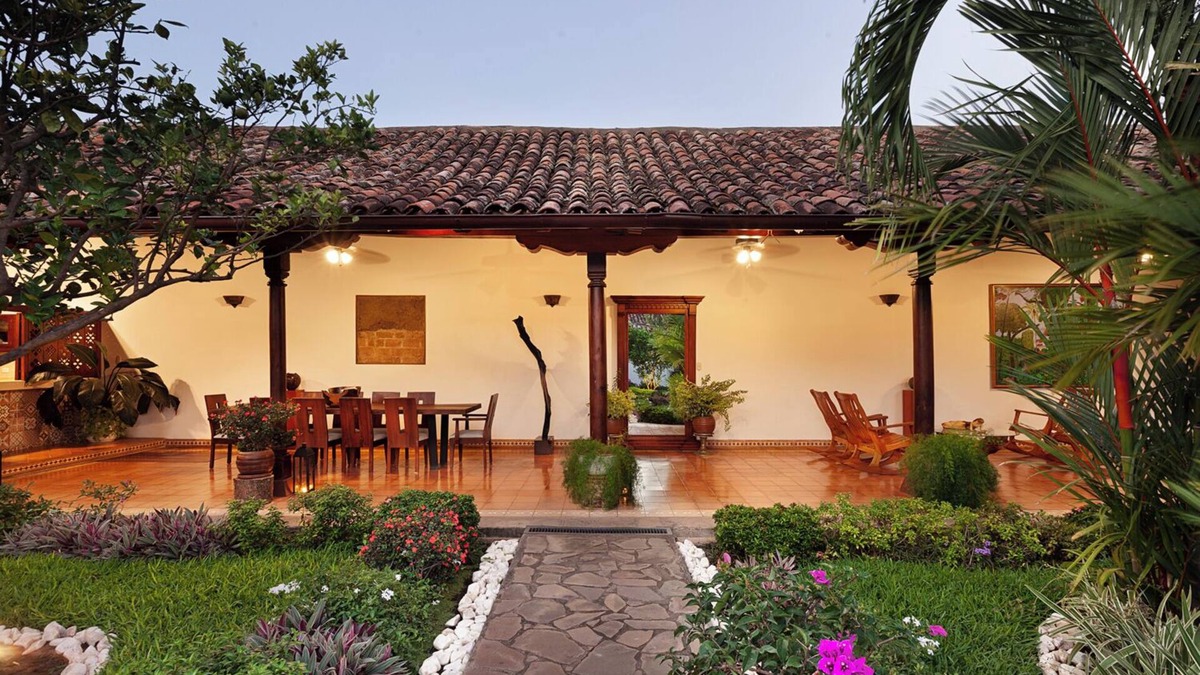 Granada House | Villa Adela- Casa colonial Granada Nicaragua