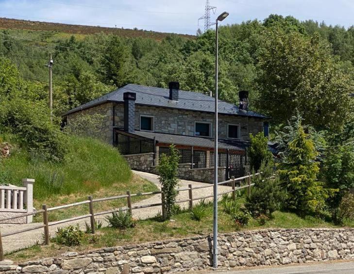 Padornelo Villa | Villa Adilia