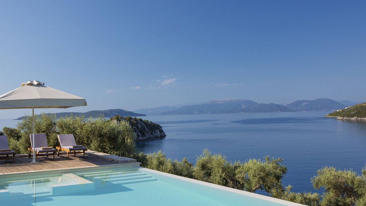 Sivota Villa | Villa Aeraki -private sea access in Sivota Bay, just a few steps from water