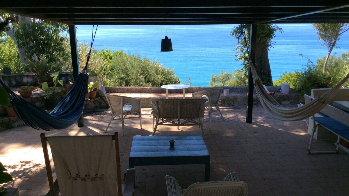 Caprioli Villa | Villa Agave in Pisciotta-Palinuro with panoramic views and access to the beach