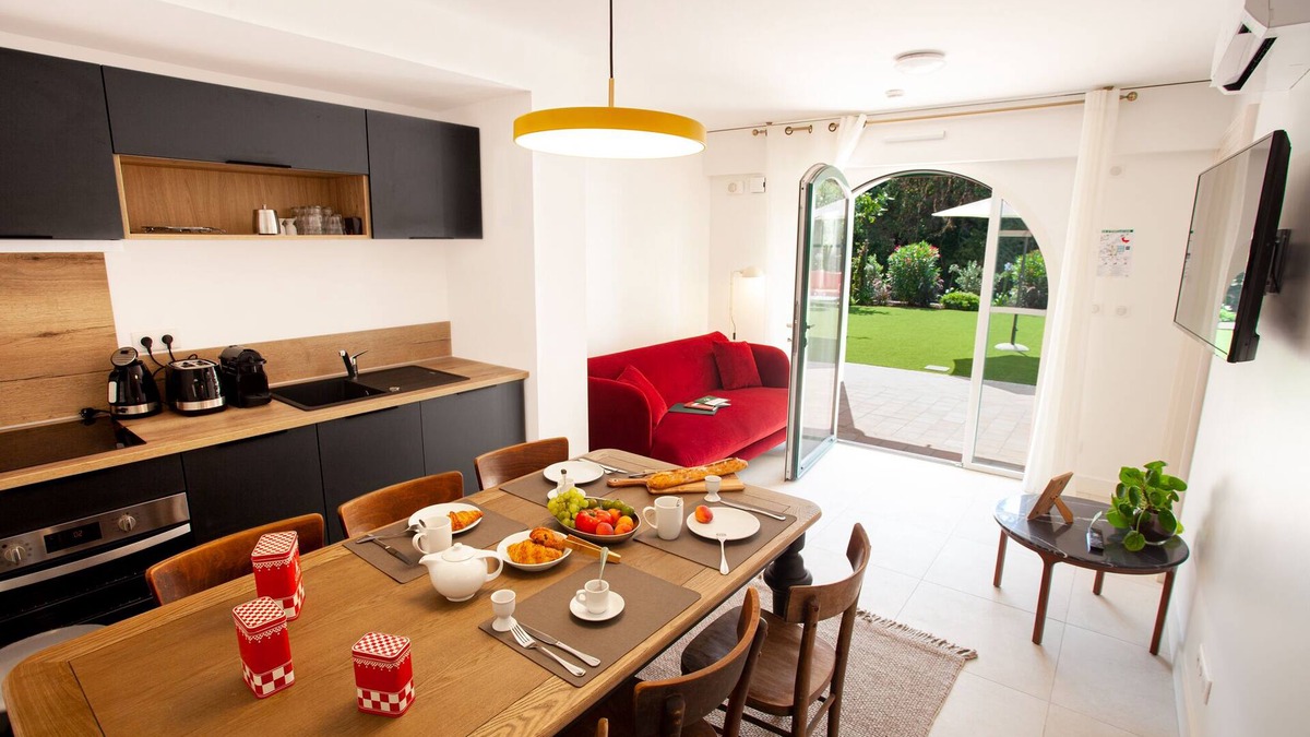 Le Canon Apartment | Villa Aitama Apartment T3 - rez de jardin